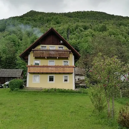 House Andrej Apartman *